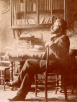 Francis Jammes à son bureau vers 1900 / Fonds Association F. Jammes Orthez